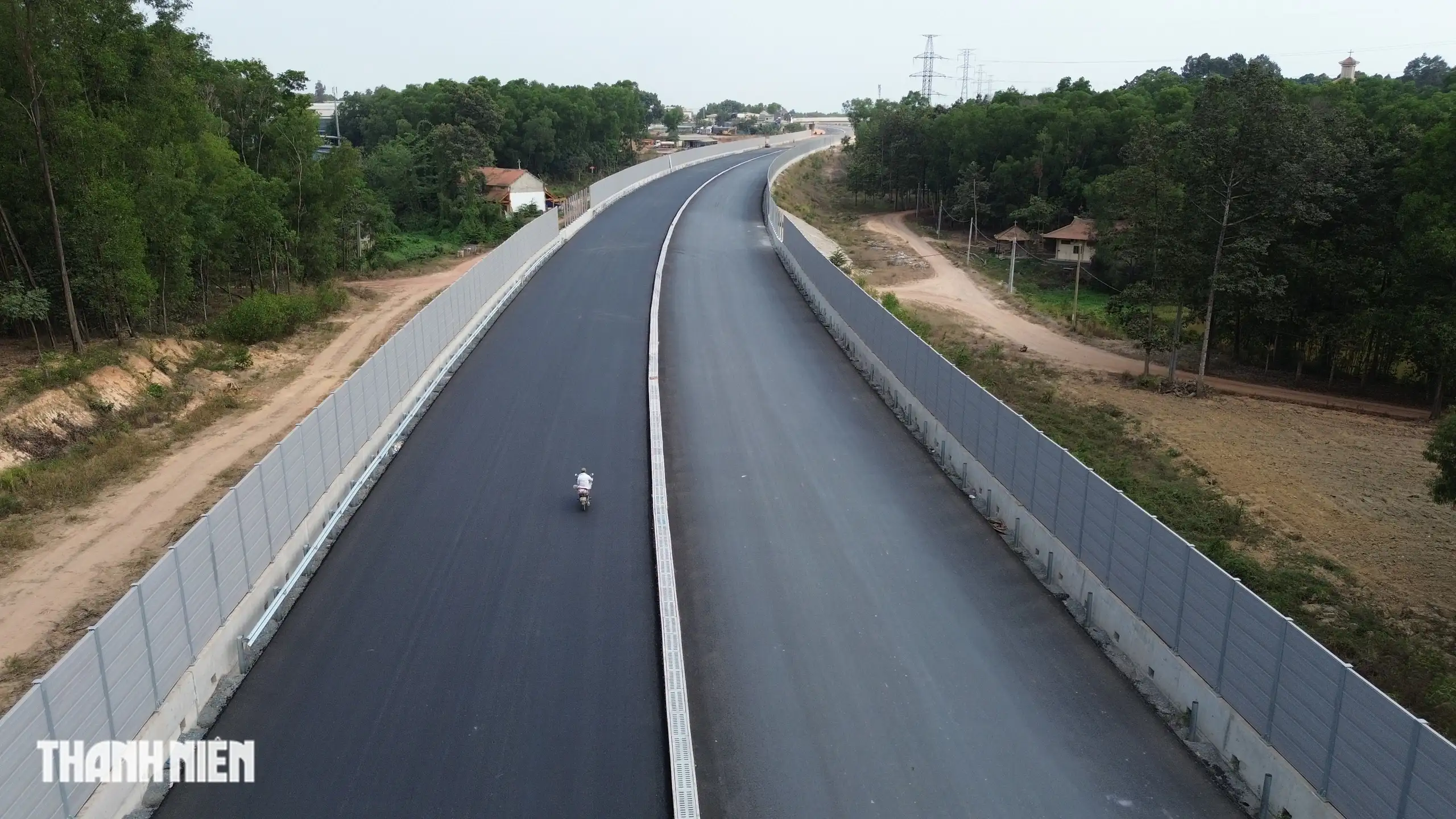 Những đại lộ sắp thông xe kết nối sân bay Long Thành